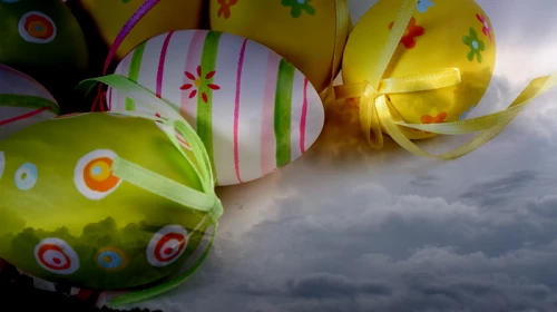 Tempo indeciso per Pasqua e Pasquetta: possibili piogge, specie Domenica
